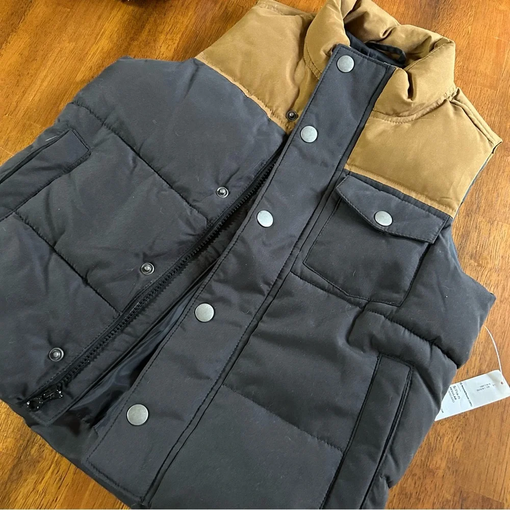 Puffer Vest | Boys Size 6-7 (S) | Brown & Soft Black Colorblock | NEW with Tags! - Picture 2 of 10